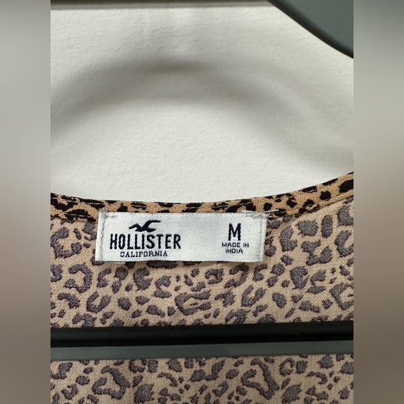 Leopard Print Blouse - Picture 2 of 3